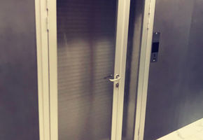 Прочные двери от компании NAYADA