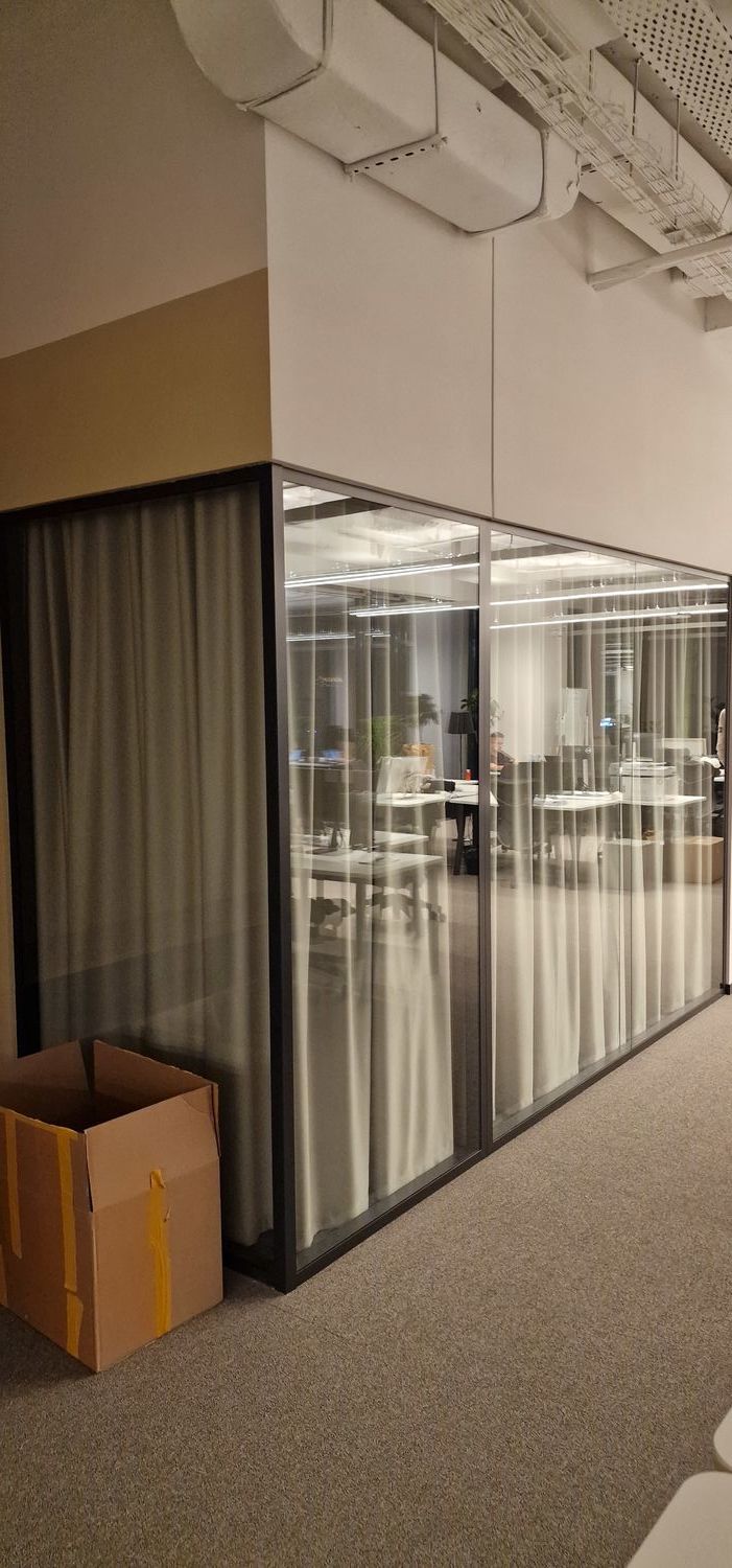Фото Компания NAYADA установила перегородки и двери в новом офисе одной из крупнейших IT компаний