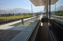 Свет, стекло, структура: Современный интерьер без компромиссов