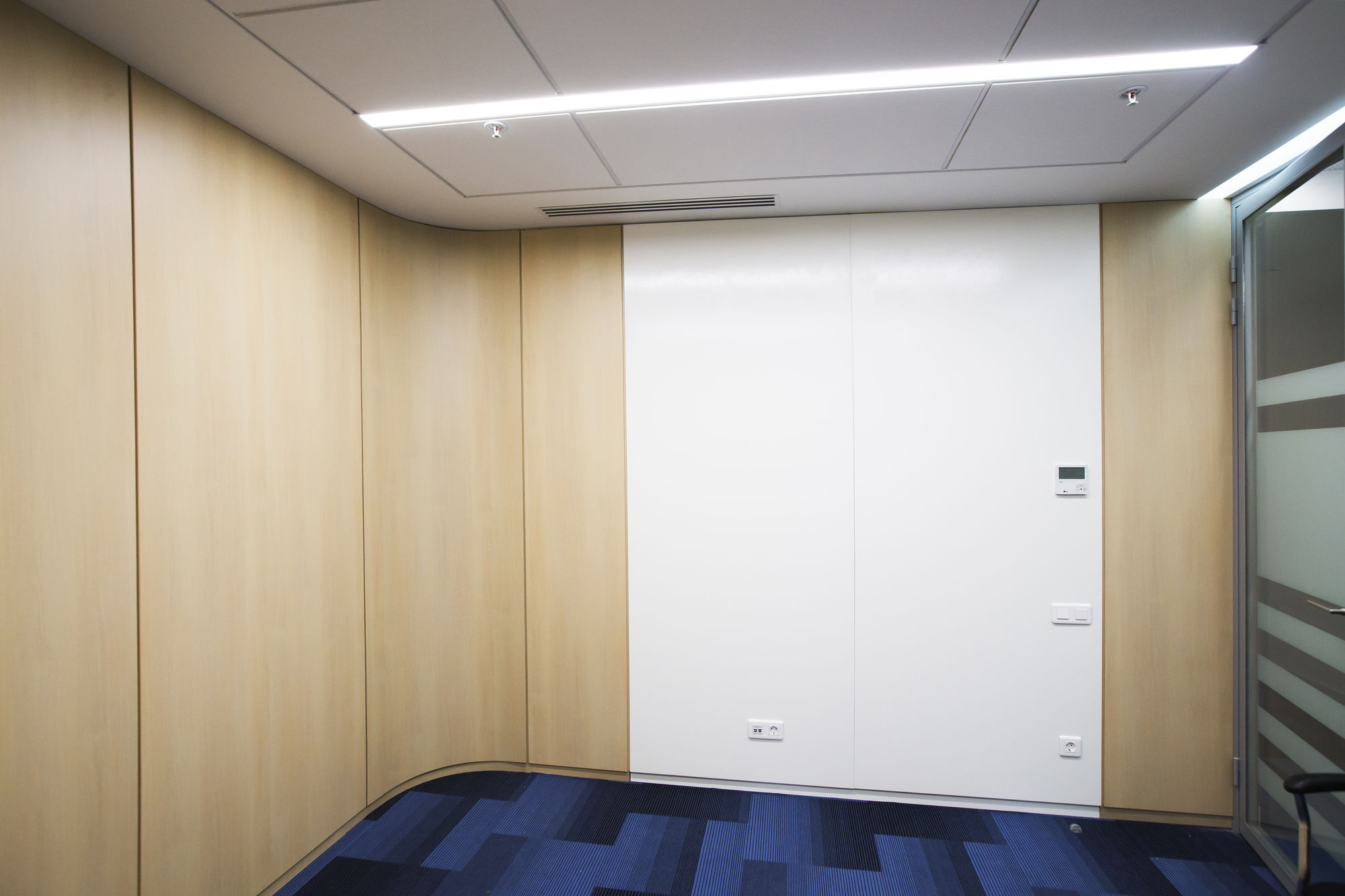 Фото Перегородки из ценных пород дерева NAYADA-Regina Line